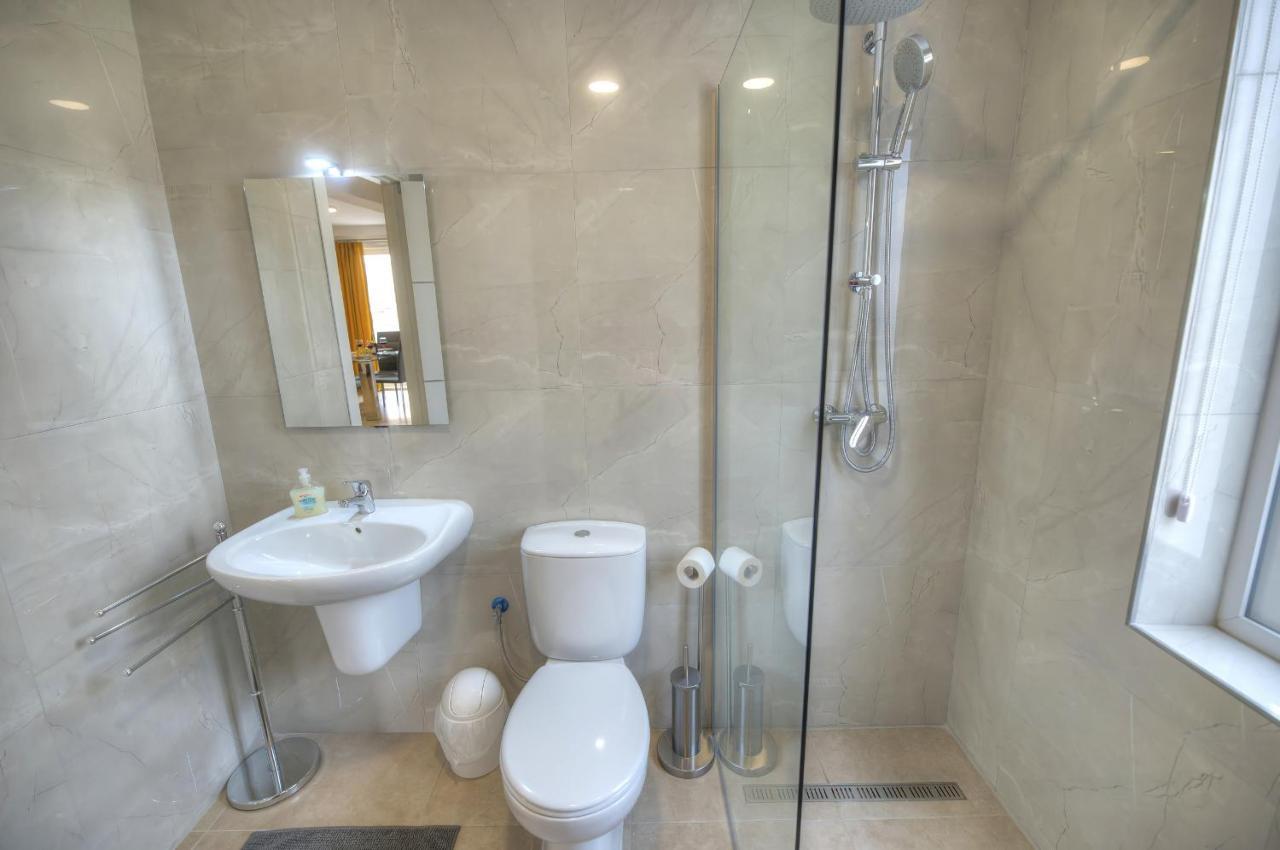 Spacious And Tastefully Furnished 2 Bedroom Apartment Ddif1-3 Gzira Exterior foto